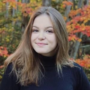 Meet your Posher, Julia